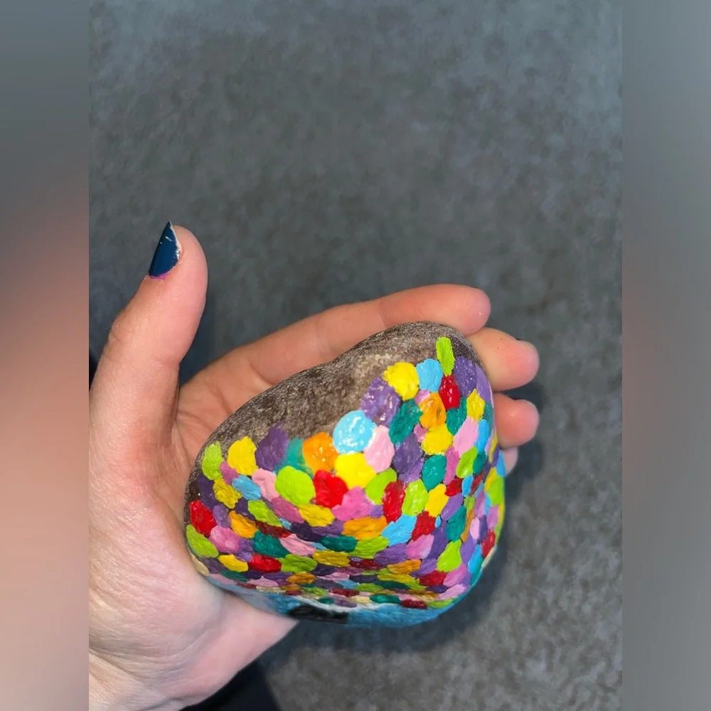 HAND PAINTED ROCK - Picture 5 of 5